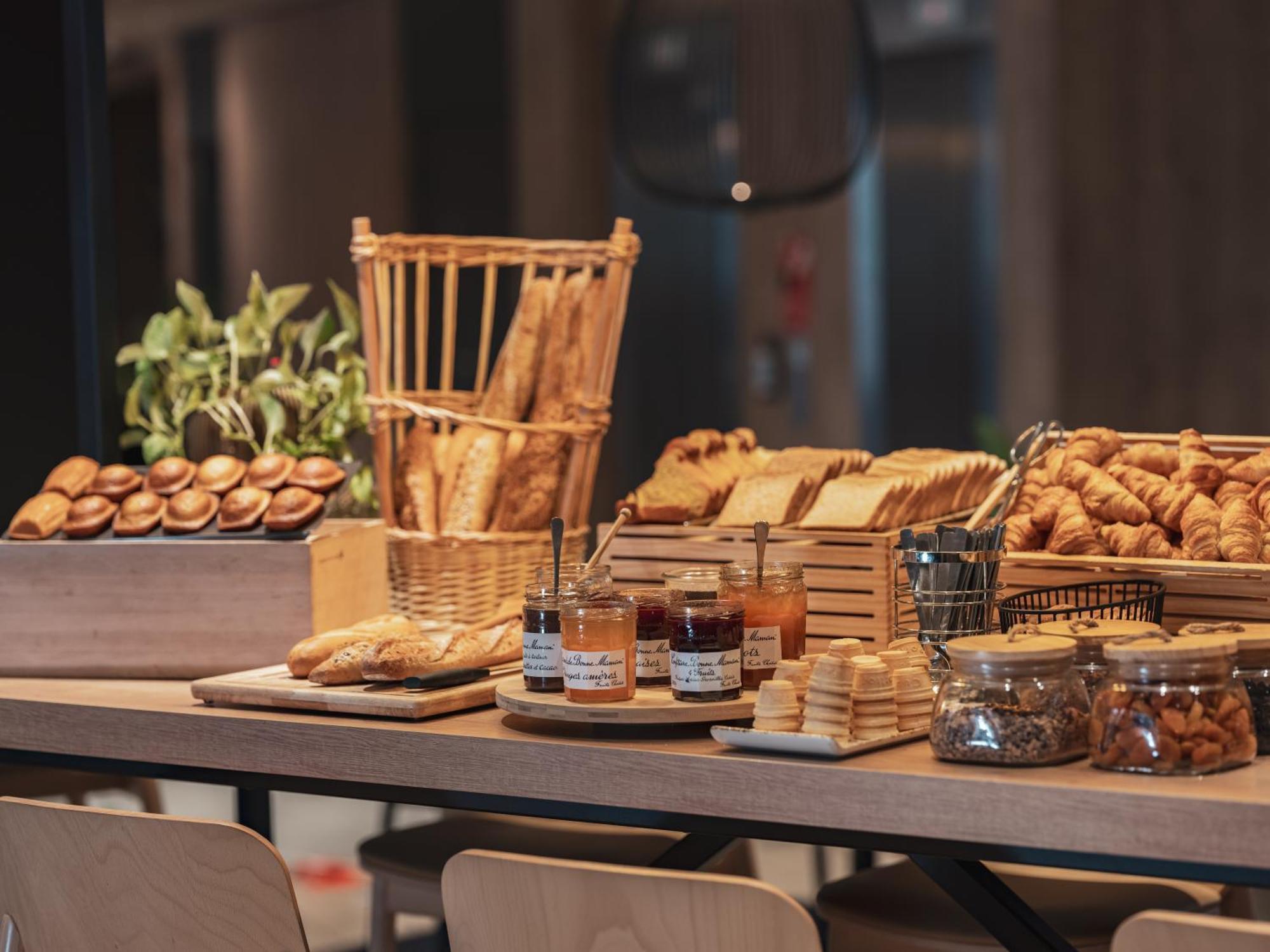 Ibis Paris Gare Montparnasse Catalogne Ξενοδοχείο Εξωτερικό φωτογραφία